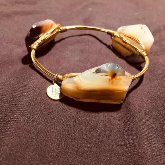 Bourbon and bowties bracelet - Picture 2 of 4